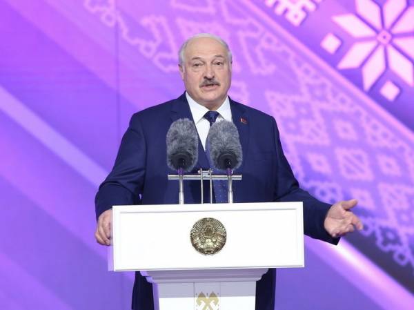 Лукашенко заявил о готовности к диалогу с одной братской страной