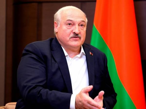 Александр Лукашенко поправил закон «О президенте»