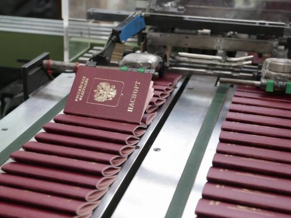 Путин разрешил выдавать иностранцам на СВО паспорта РФ