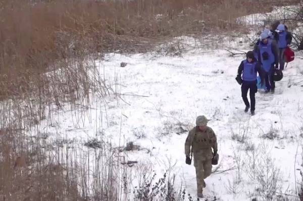 Военные РФ нашли неразорвавшиеся снаряды ВСУ при ротации миссии МАГАТЭ