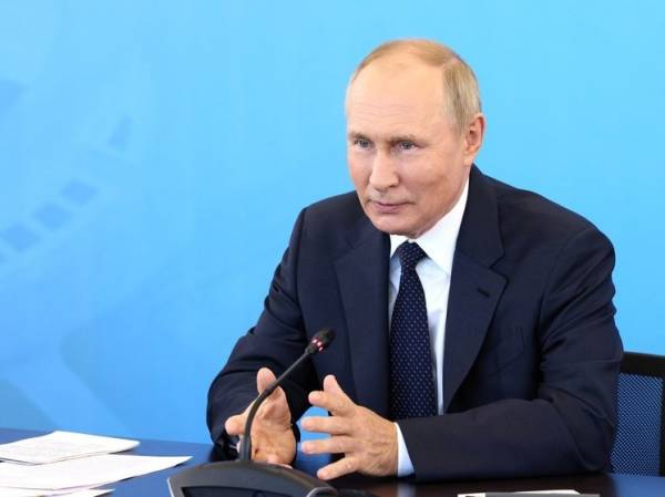 Путин заявил об укреплении России по всем направлениям