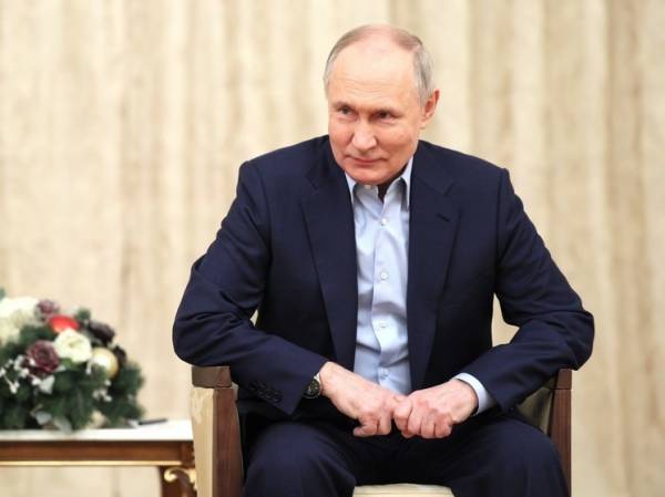 Путин: предатели традиций своего народа заведомо проиграли