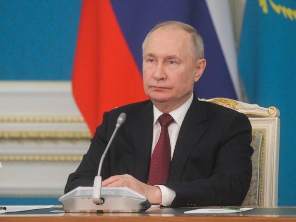 Путин прибыл на церемонию вручения премии «Служение»
