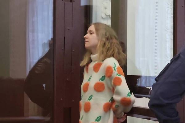 Адвокат Треповой объяснил улыбку подзащитной во время приговора страхом