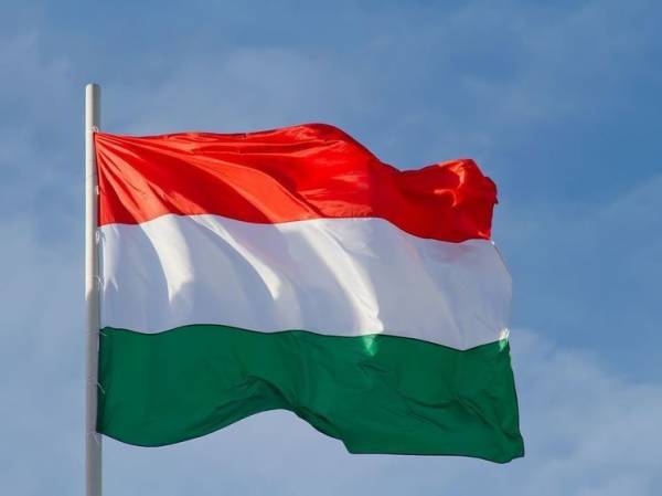 Венгрия решила не препятствовать созданию фонда военной помощи Украине