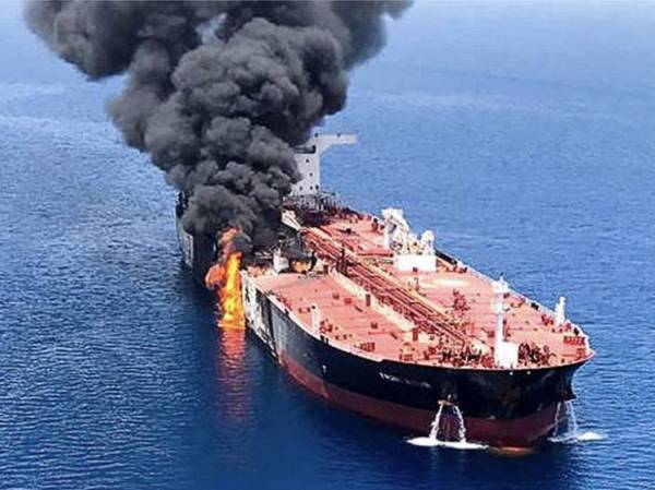 Хуситы подбили «британский» танкер с российской нефтью