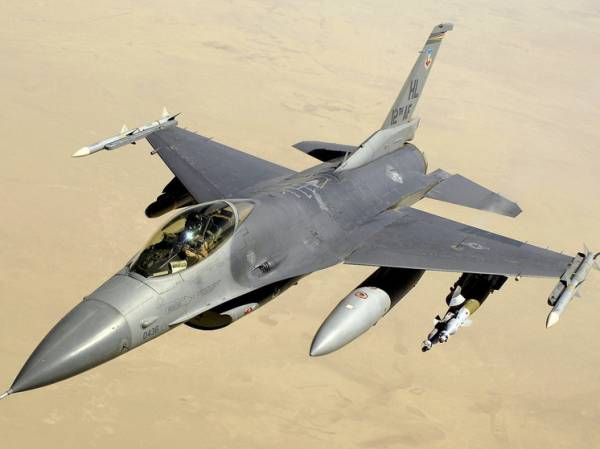 Шантаж удался: США одобрили продажу Турции самолетов F-16