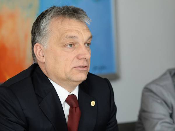 Евросоюз нашел хитрый способ заставить Орбана поддержать финансирование Украины