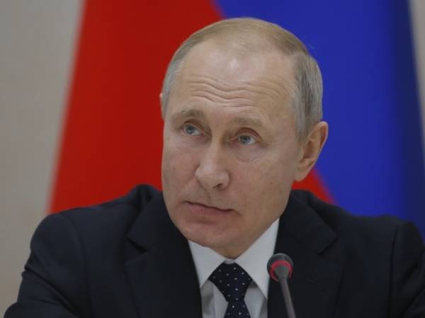 Путин заявил, что западные СМИ стараются замять крушение Ил-76