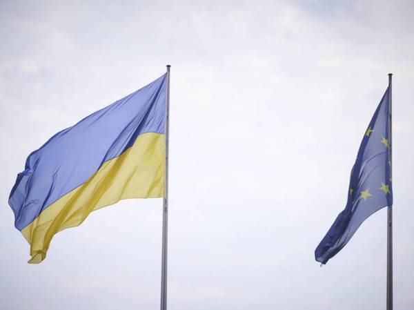 Лидеры ЕС согласовали выделение 50 млрд евро Украине