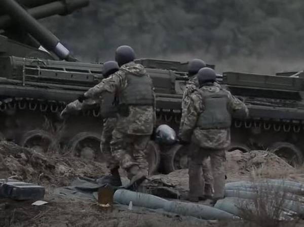 В Киеве признали застой на фронте из-за задержек поставок вооружений