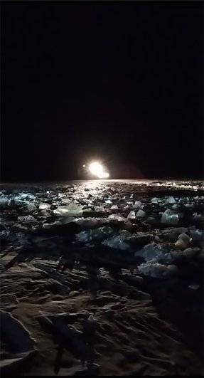 Спасатели нашли на дне Онежского озера тело члена экипажа разбившегося Ми-8