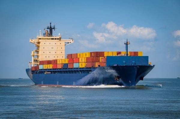 Китайский порт отказал в бункеровке контейнеровозу Moskva