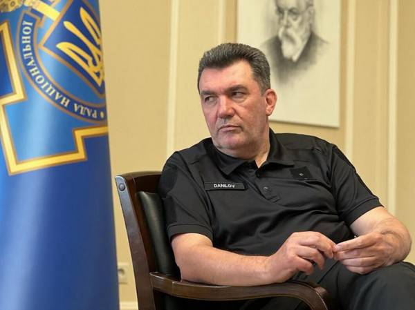 Секретарь СНБО Украины Данилов: ситуация на линии фронта "очень сложная"