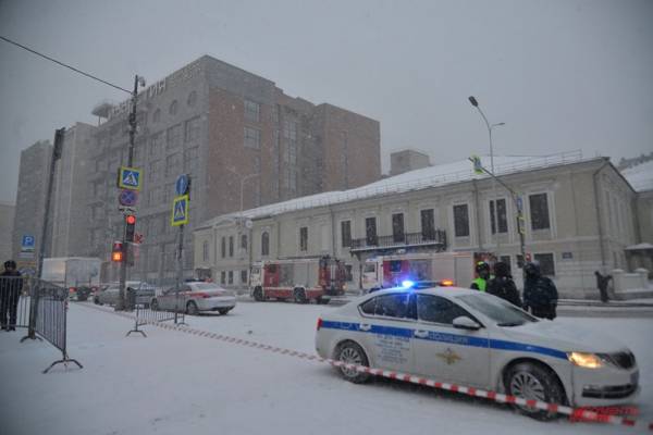 SHOT: во время пожара в «Известия холл» пострадал один человек