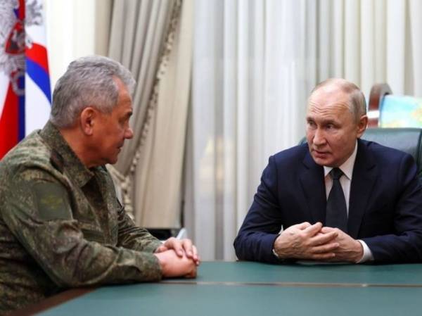 Путин поздравил российских военных со взятием Авдеевки