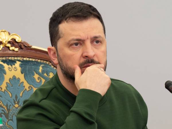 Зеленского обвинили во лжи и неадекватности за озвученные цифры потерь ВСУ