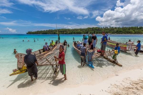 Daily Mail: в Папуа - Новой Гвинее похищен пилот из Австралии