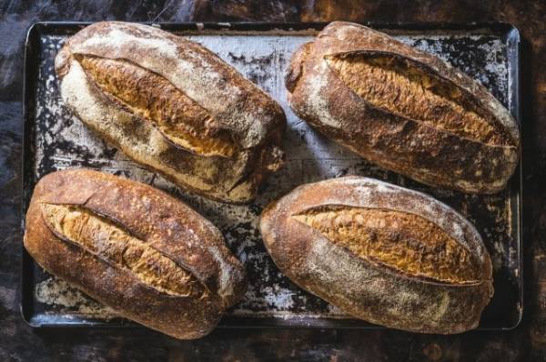 Какие болезни может спровоцировать белый хлеб?