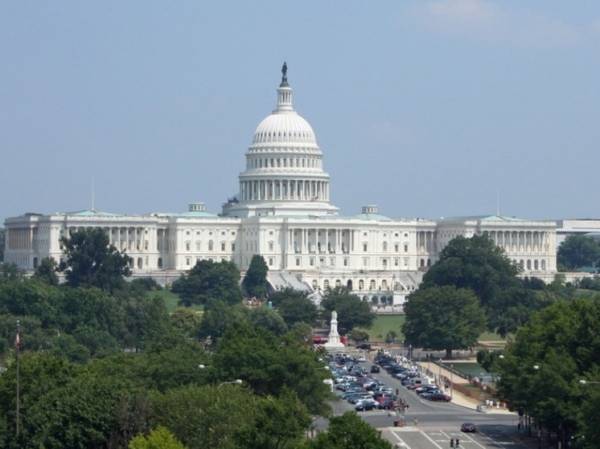 Конгресс США договорился по бюджету до конца финансового года