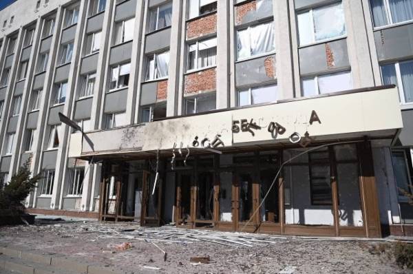 Гладков: два человека пострадали при ударе БПЛА по администрации Белгорода