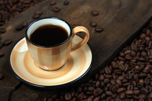 Правда ли, что пить кофе с молоком вредно?