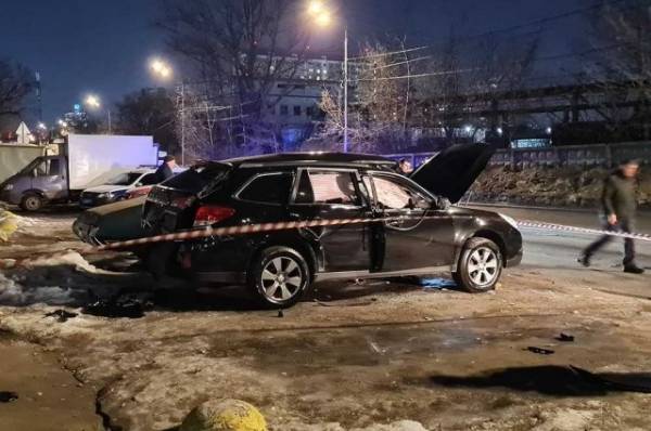 Причина неясна. В Москве взорвалась иномарка с водителем