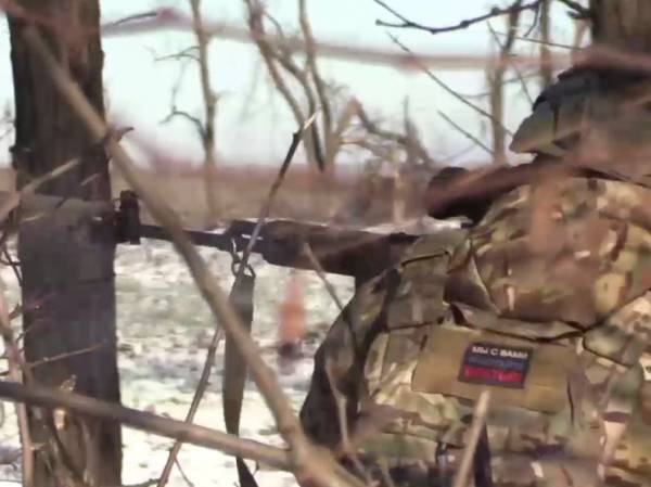 Бойцы рассказали, как заманили в ловушку боевиков ВСУ в приграничье Бойцы рассказали, как заманили в ловушку боевиков ВСУ в приграничье