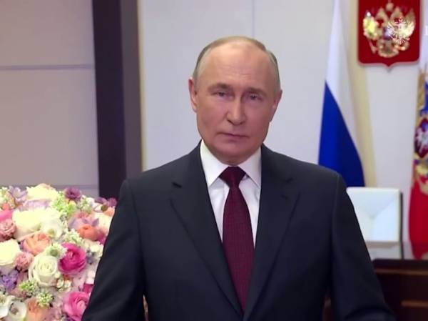 ЦИК сообщает о победе Путина с 87,21% после подсчета 90% бюллетеней