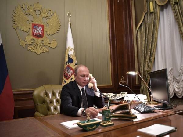 Путин и Эрдоган обменялись поздравлениями в телефонной беседе