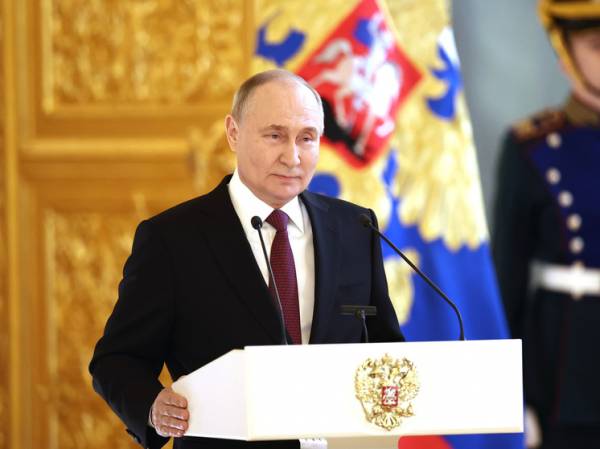 «Победа на выборах — это только пролог»: Путин заявил о планах построить новую Россию «Победа на выборах — это только пролог»: Путин заявил о планах построить новую Россию