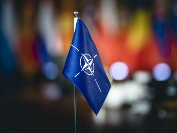 В НАТО посоветовали Украине провести дополнительную мобилизацию