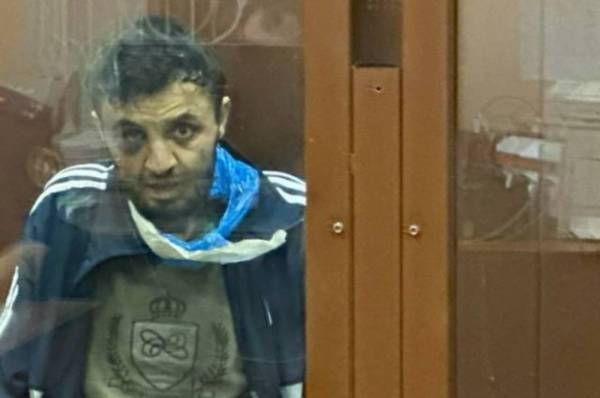 Подозреваемых в нападении на «Крокус» доставили в Басманный суд