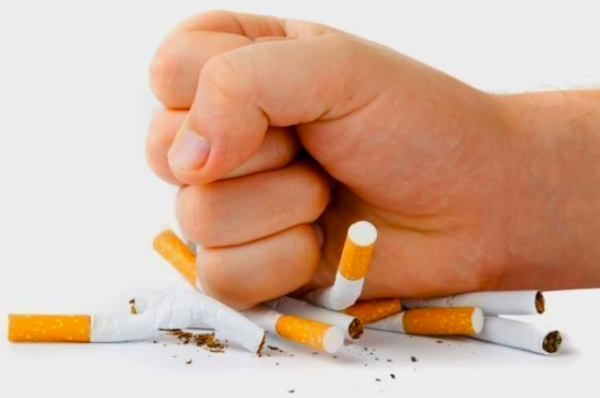 Табачный живот. Ученые: курение увеличивает количество самого опасного жира