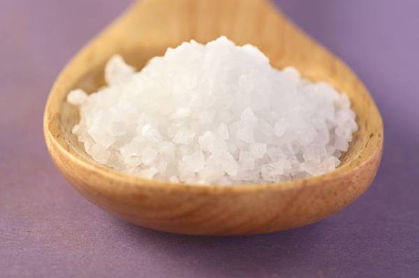 Чем полезна соль для ванны?