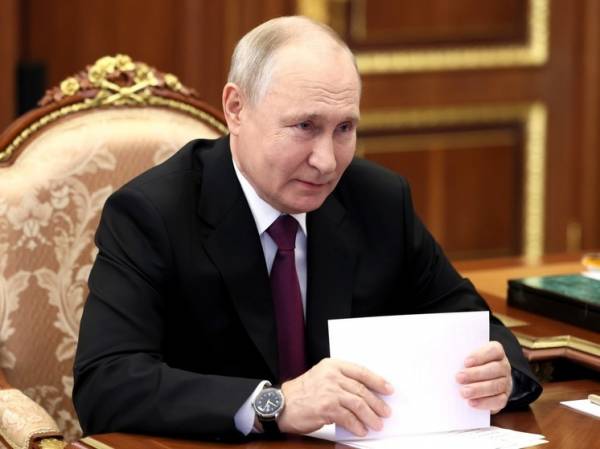 Путин: Россию напрасно считали слабым звеном