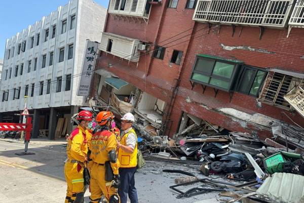 Эксперты оценили угрозу цунами для РФ после землетрясения в Тайване