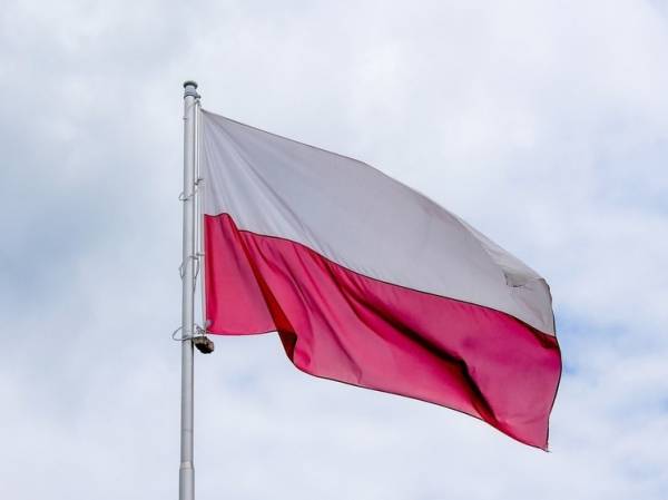 СМИ: главу канцелярии президента Польши взяли под охрану