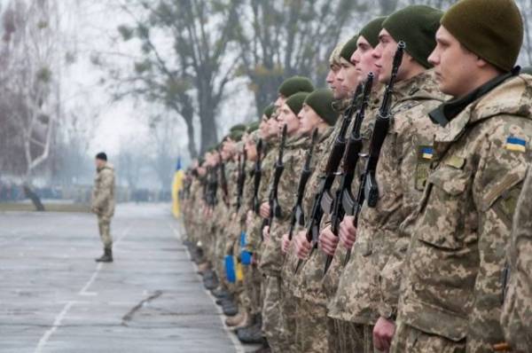 Times: украинцы копят деньги на взятки военкомам для избежания мобилизации