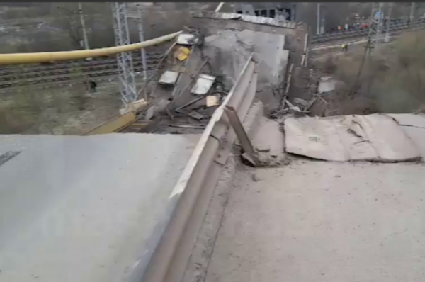 Женщина погибла при обрушении моста в Смоленской области