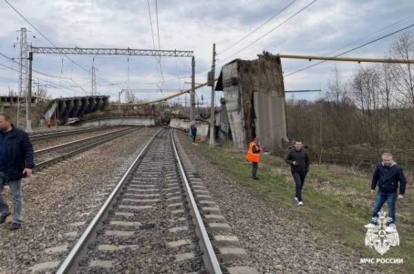 Глава Смоленской области: мост в Вязьме предстоит полностью разобрать