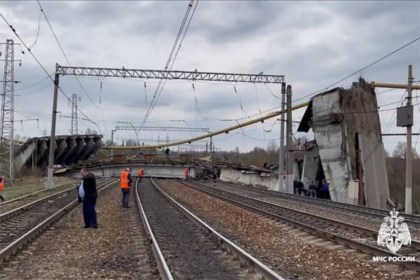 Малыш не дождался маму. При обрушении моста погибла супруга бойца СВО