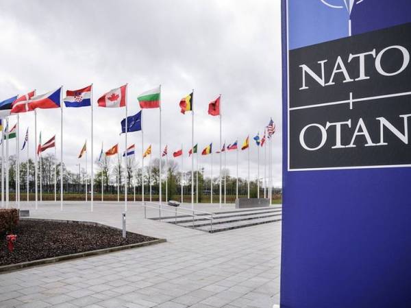 Штаб сухопутных войск НАТО появится в 140 км от границы с Россией