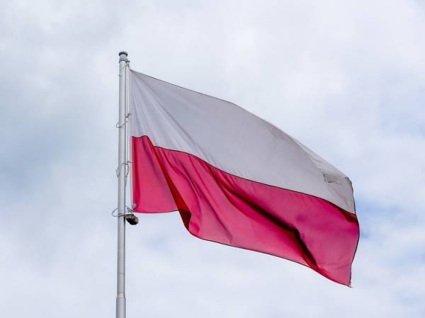 В Польше заявили, что подняли в небо авиацию из-за «действий РФ»