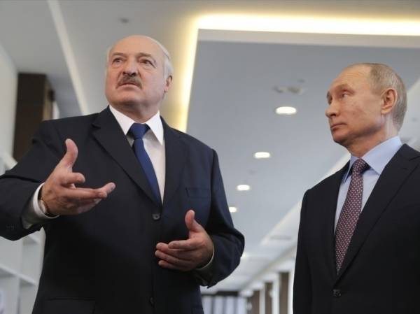 Лукашенко обсудил с Путиным страдания украинского народа