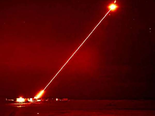 В Британии допустили возможность передачи Киеву лазерного оружия