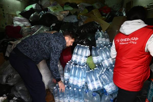 За сутки в Оренбурге подтопило ещё 800 домов и 1 800 участков
