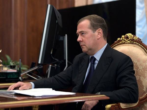Медведев посетовал, что США заботятся об Израиле больше, чем о России