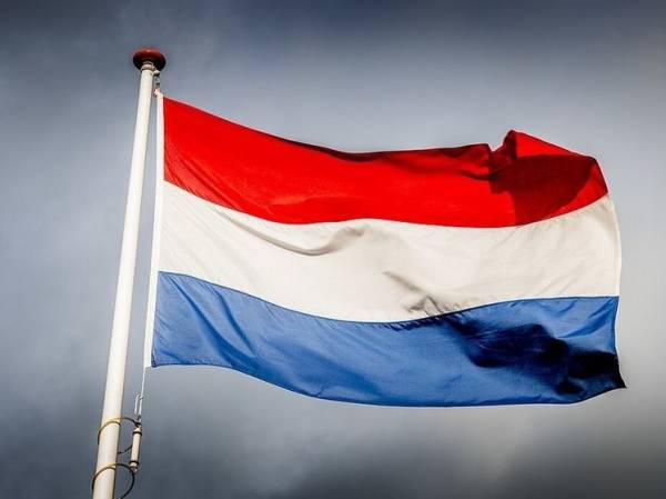 Нидерланды сообщили о возобновлении работы посольства в Тегеране