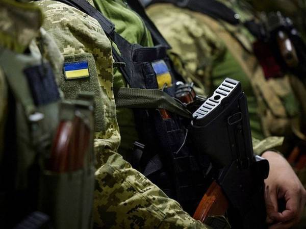 Не платящих алименты украинцев начнут принудительно отправлять в ВСУ
